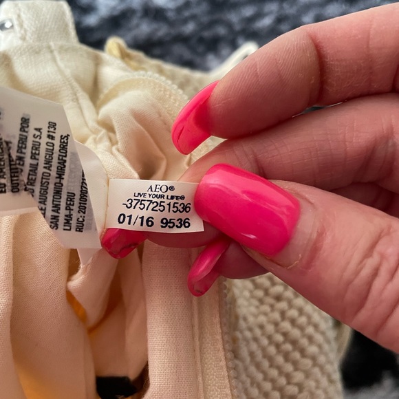 AMERICAN Eagle Crochet Fringe Beaded Boho Mini Crossbody Purse, Cream - Picture 14 of 14